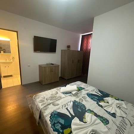 Casa Clau 호텔 Orşova 외부 사진