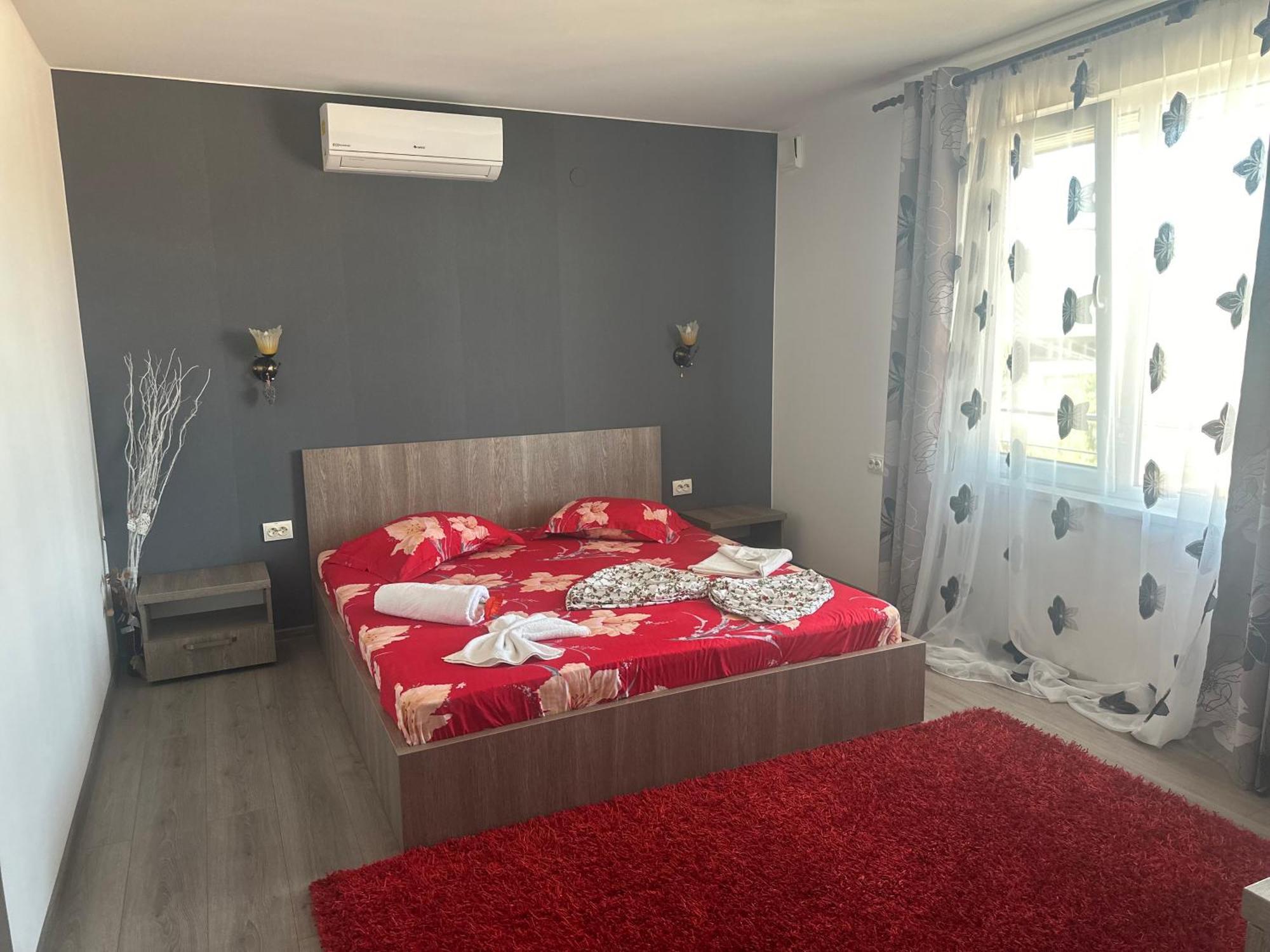 Casa Clau 호텔 Orşova 외부 사진