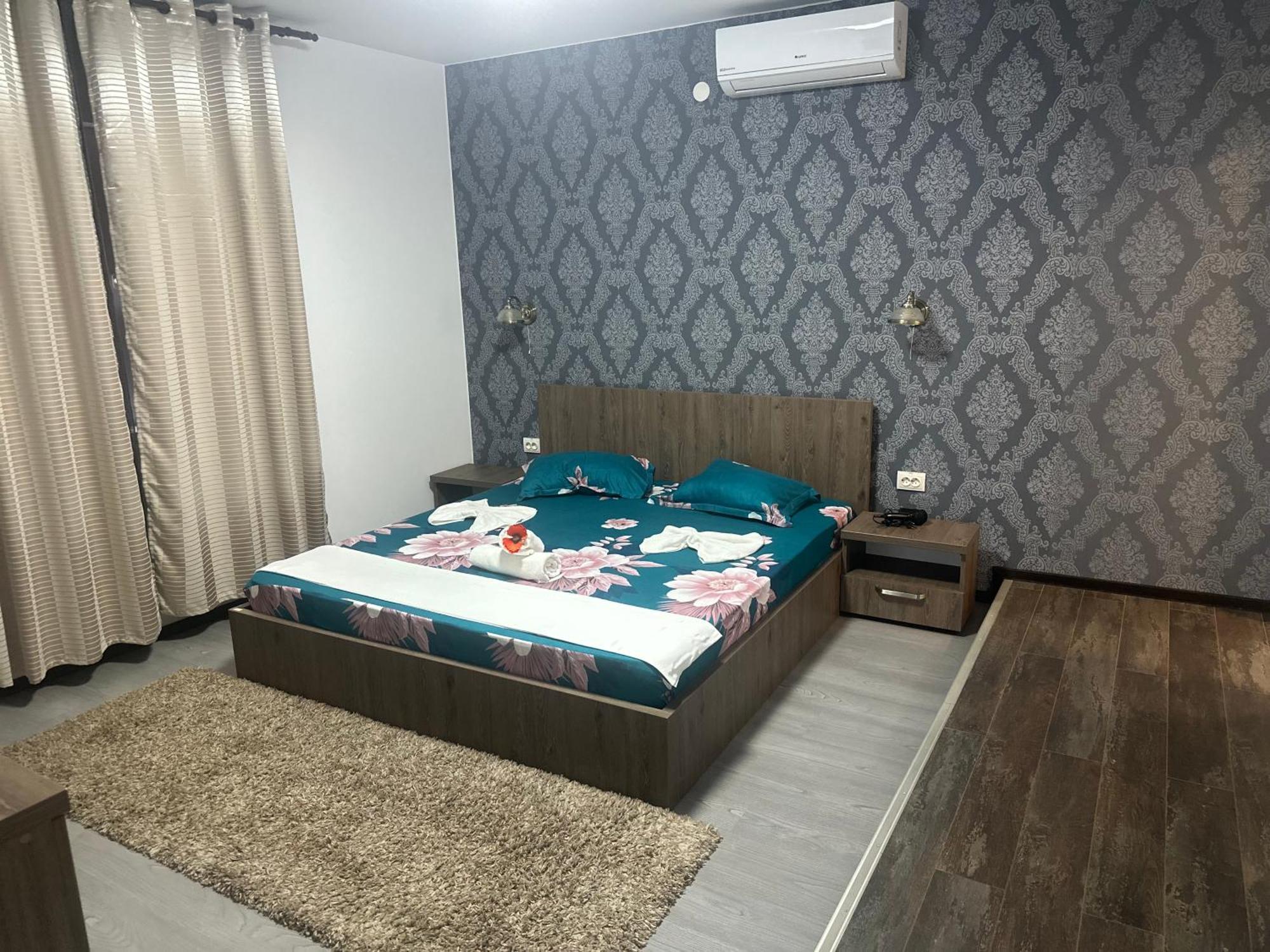 Casa Clau 호텔 Orşova 외부 사진